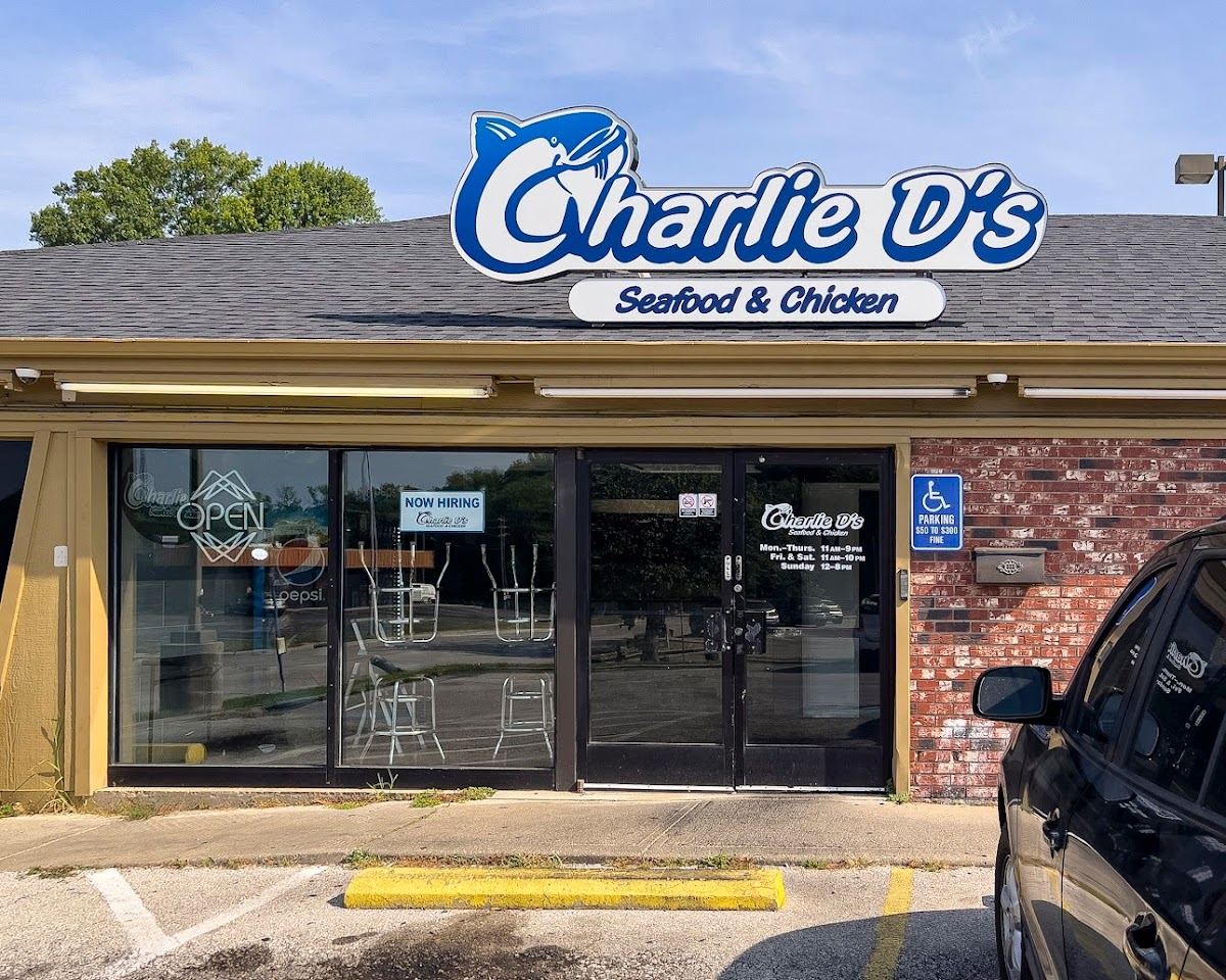 Charlie D's Chicken and Seafood East