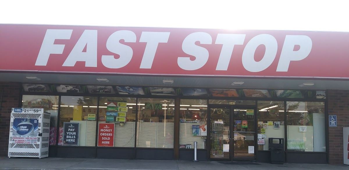 Fast Stop & Champs Chicken