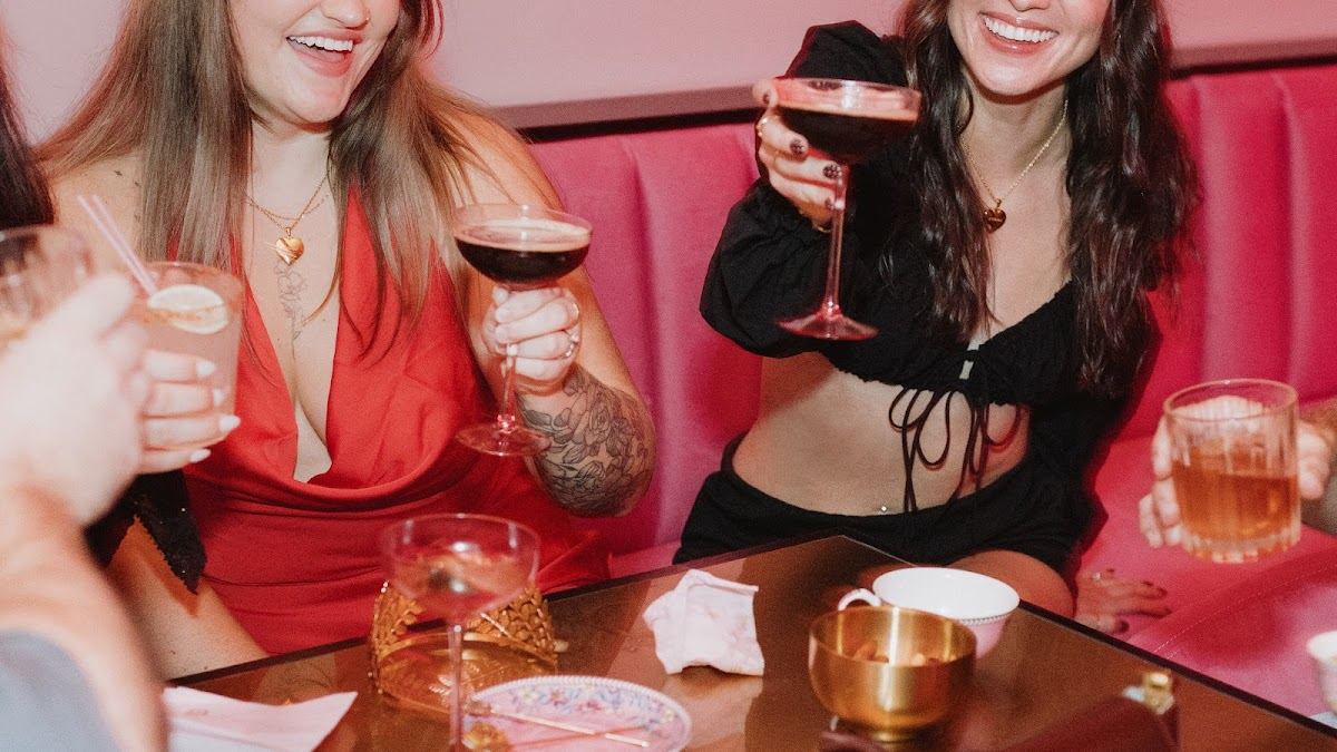 Laila Lounge