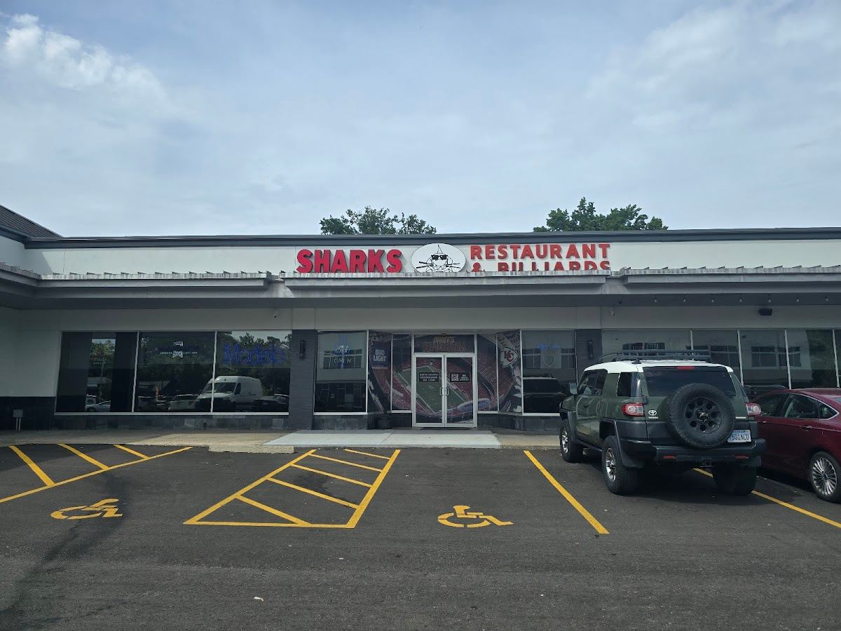 Sharks Restaurant & Billiards