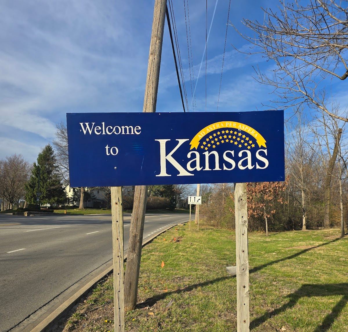 Welcome to Kansas sign