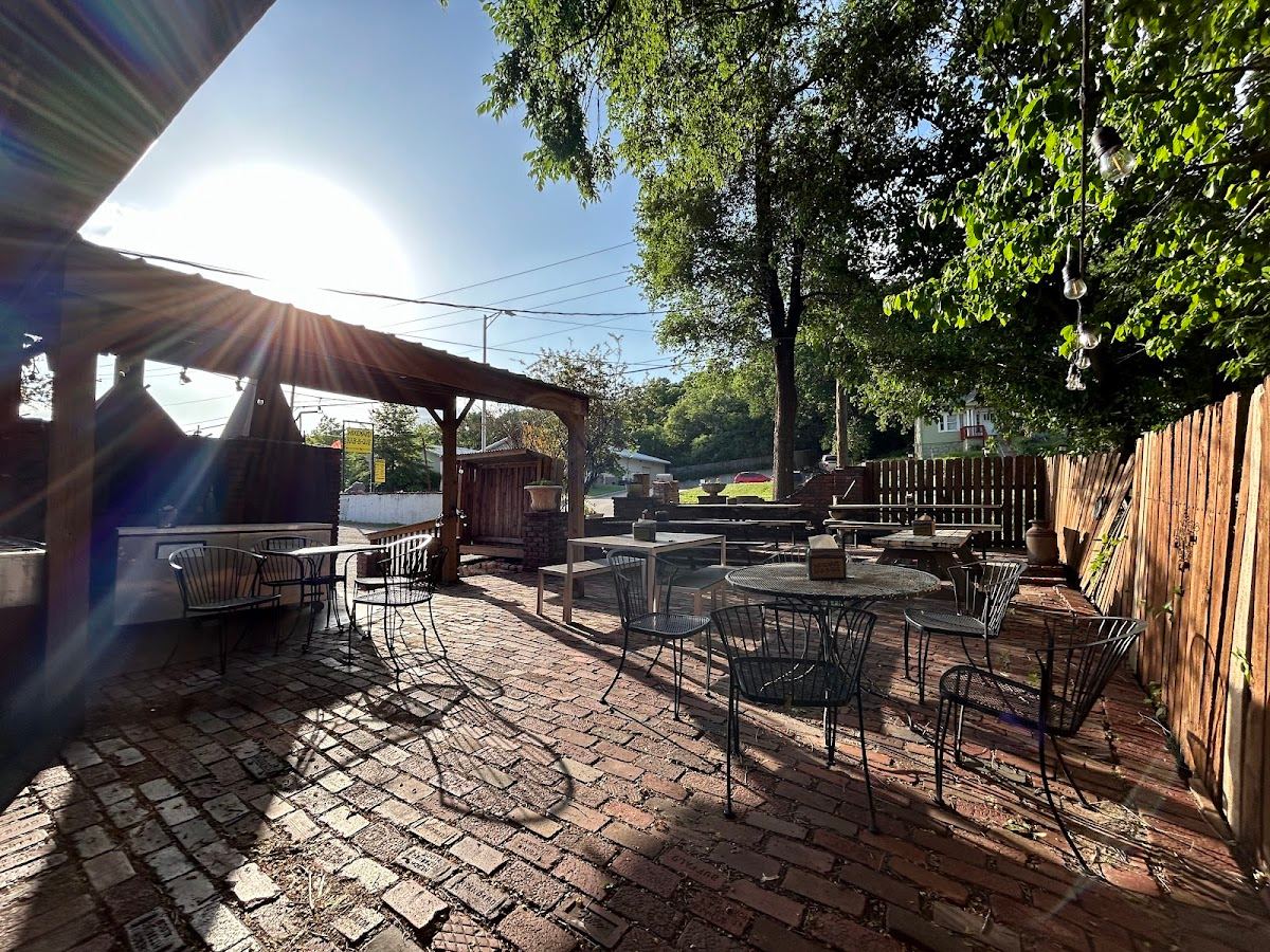 Woodyard Bar-B-Que