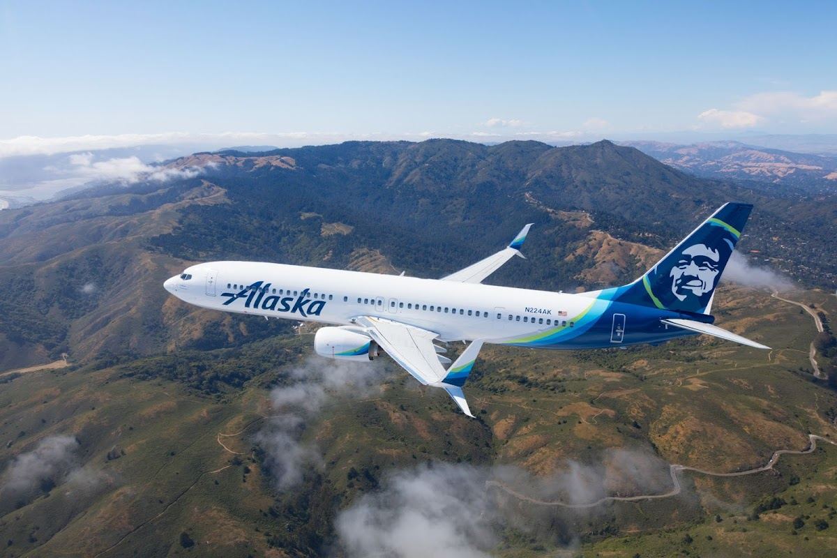 Alaska Airlines - LAX