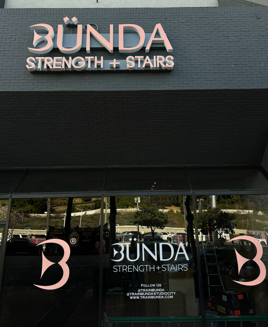 Bünda Studio City