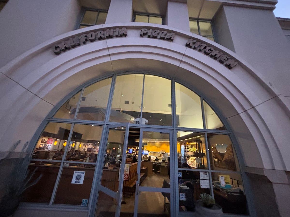 California Pizza Kitchen at Pasadena