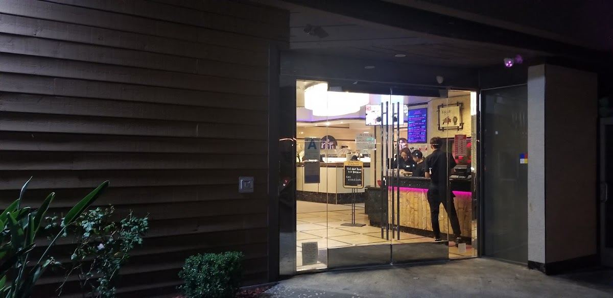Fuji Buffet & Grill
