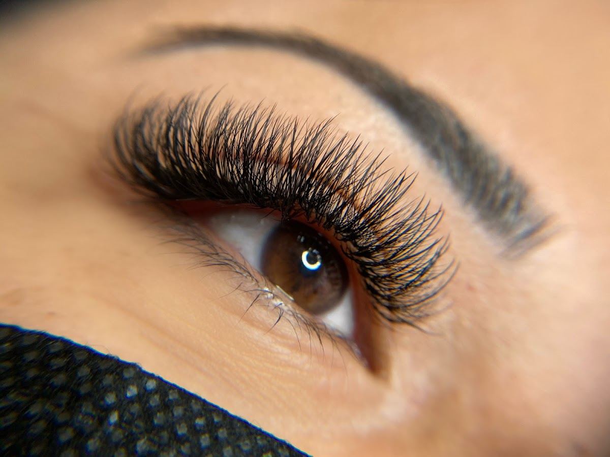 Glowrious Beauty Bar