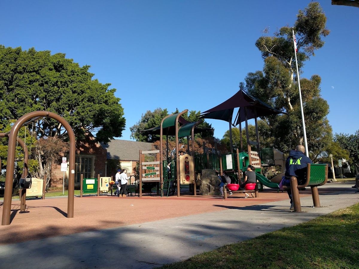 LA High Memorial Park