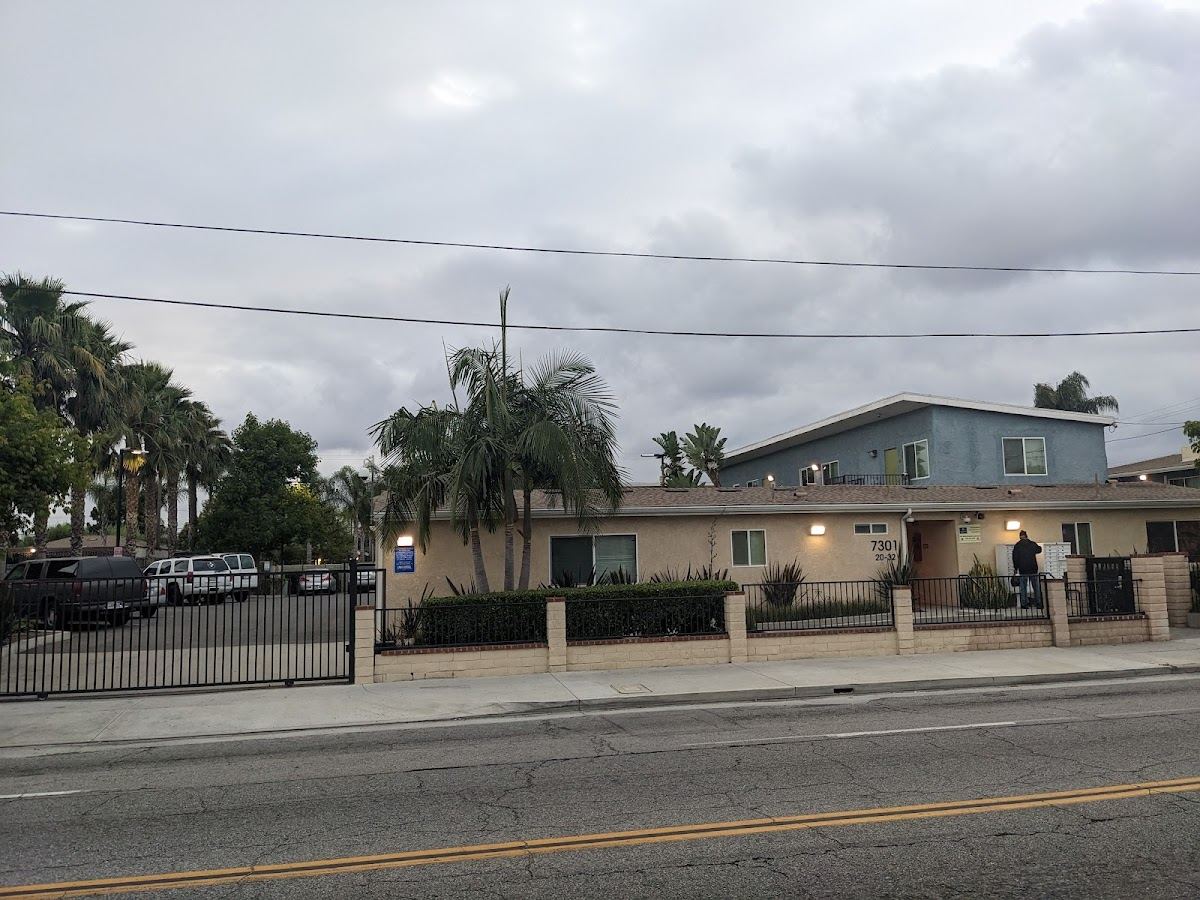 Tiki Motel