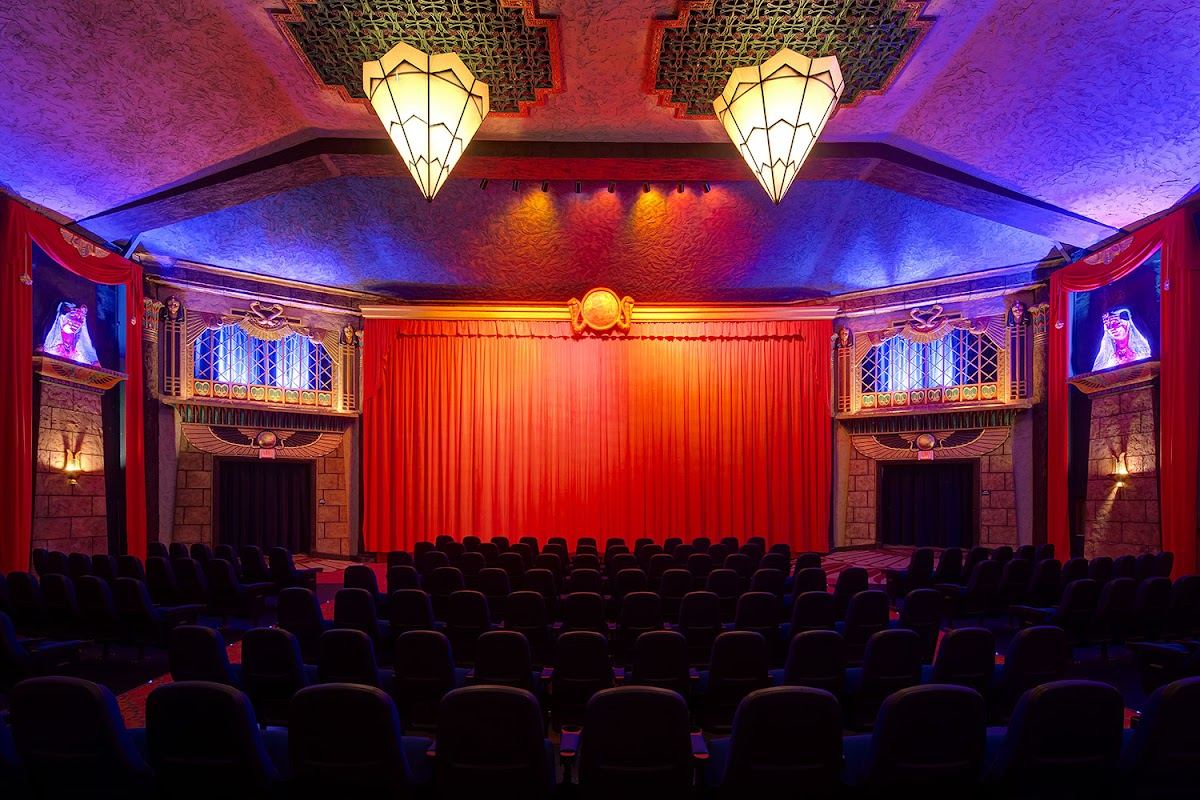 Vista Theatre