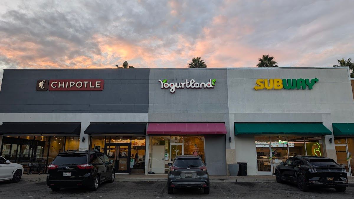 Yogurtland Los Angeles