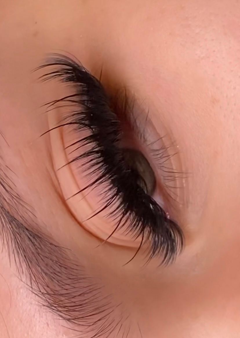 Glorious Lashes 46:5