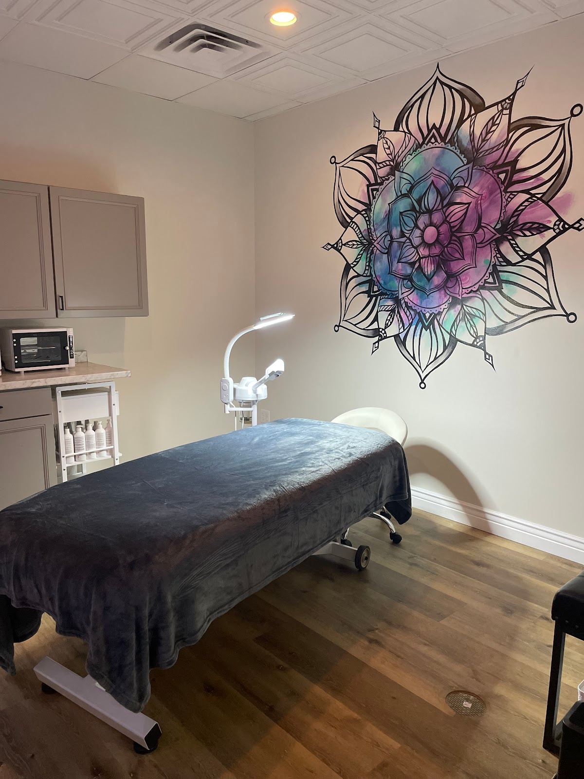 IMR Massage Rainbow-Sports Massage, Cupping Therapy, Deep Tissue, Facials, Sauna