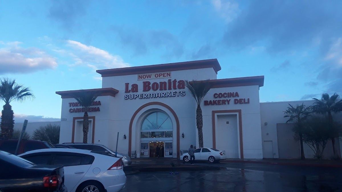 La Bonita Supermarkets #3