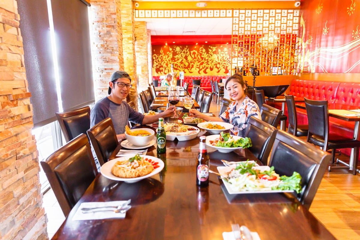 Weera Thai Restaurant - Sahara