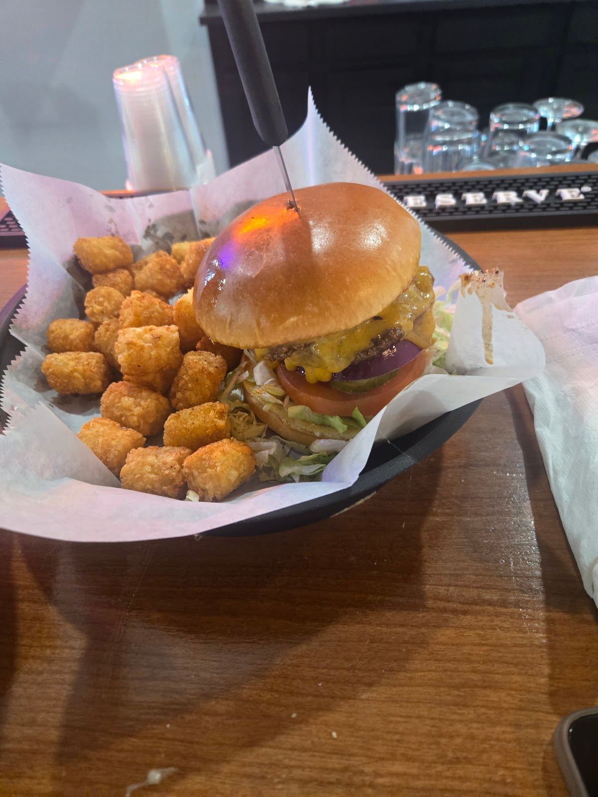 Dagger'z Bar and Grill