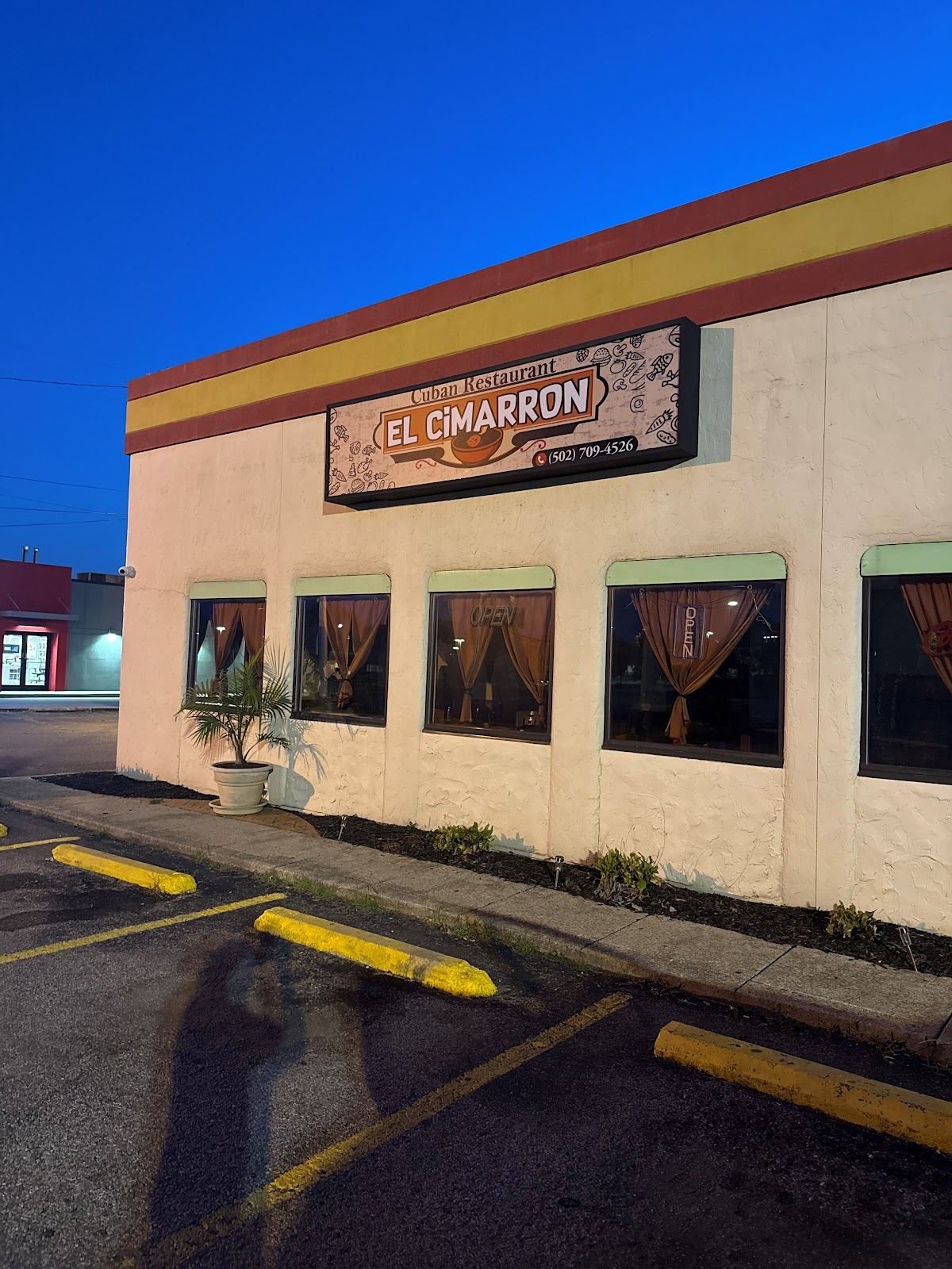 El Cimarron Cuban Restaurant