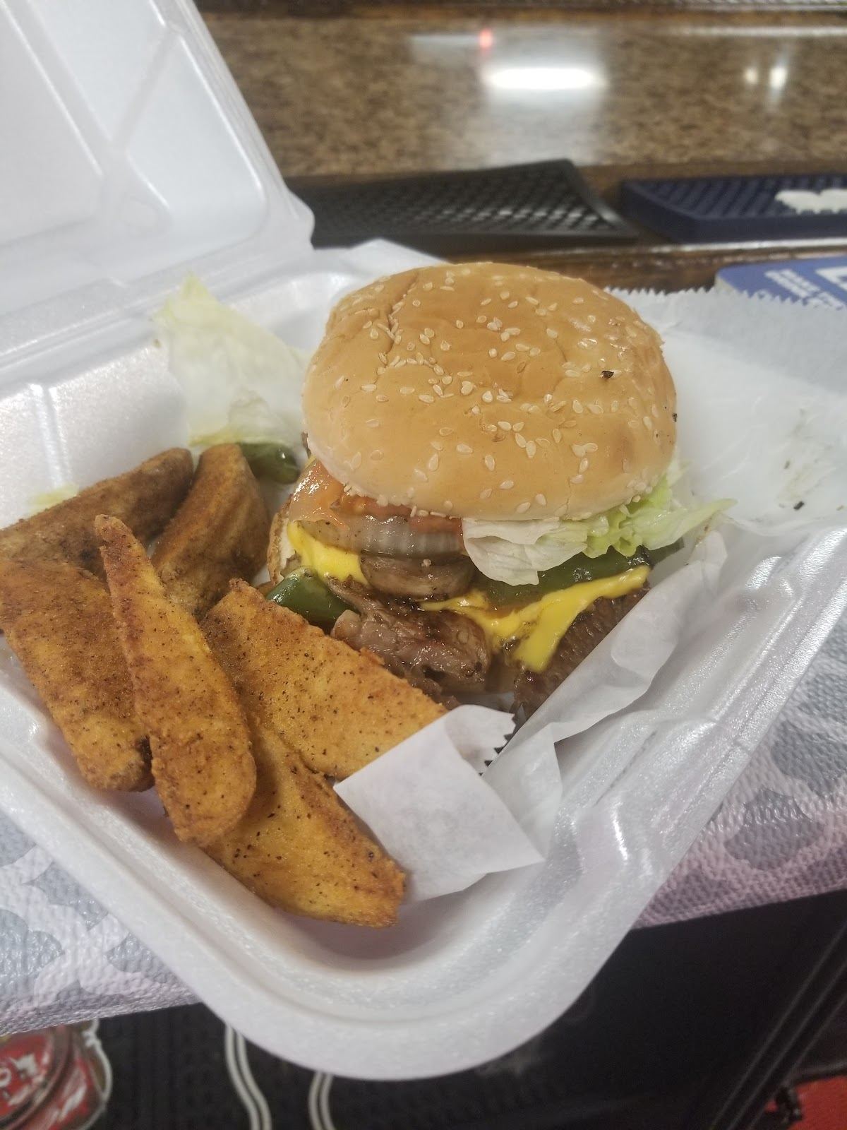 Krush Restaurant Lounge & Billiards