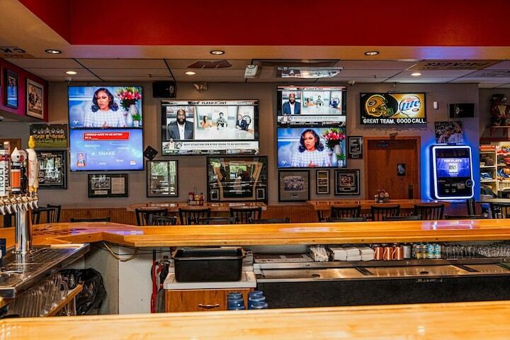 5th Quarter Bar & Grill