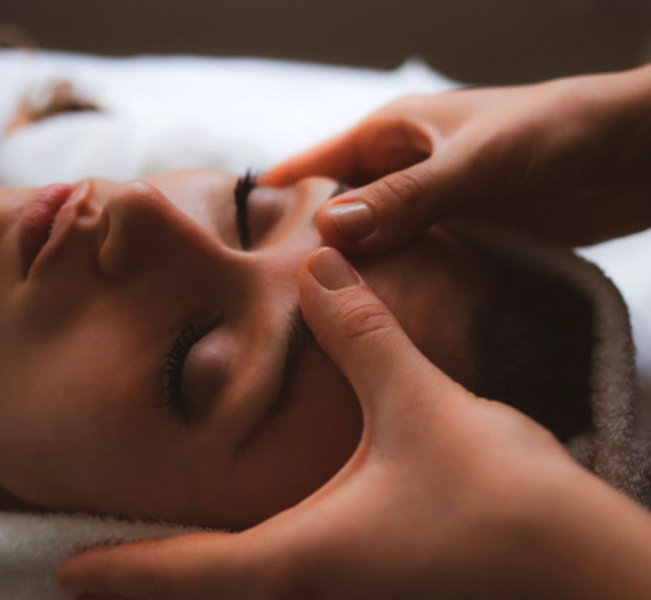 Lachique Esthetics