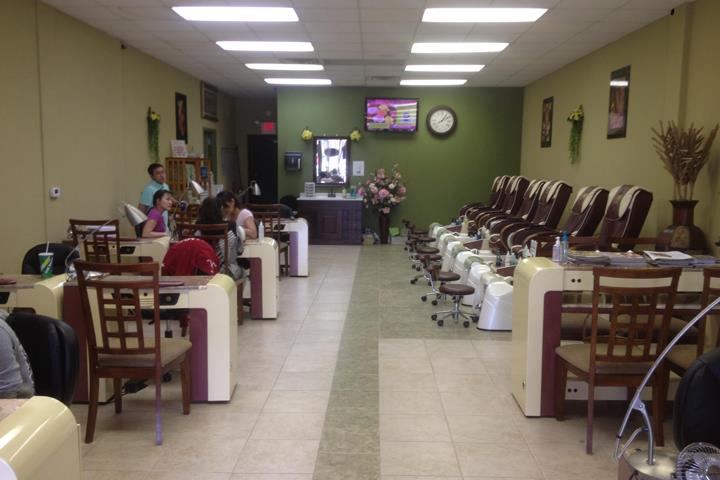 VIP Nails