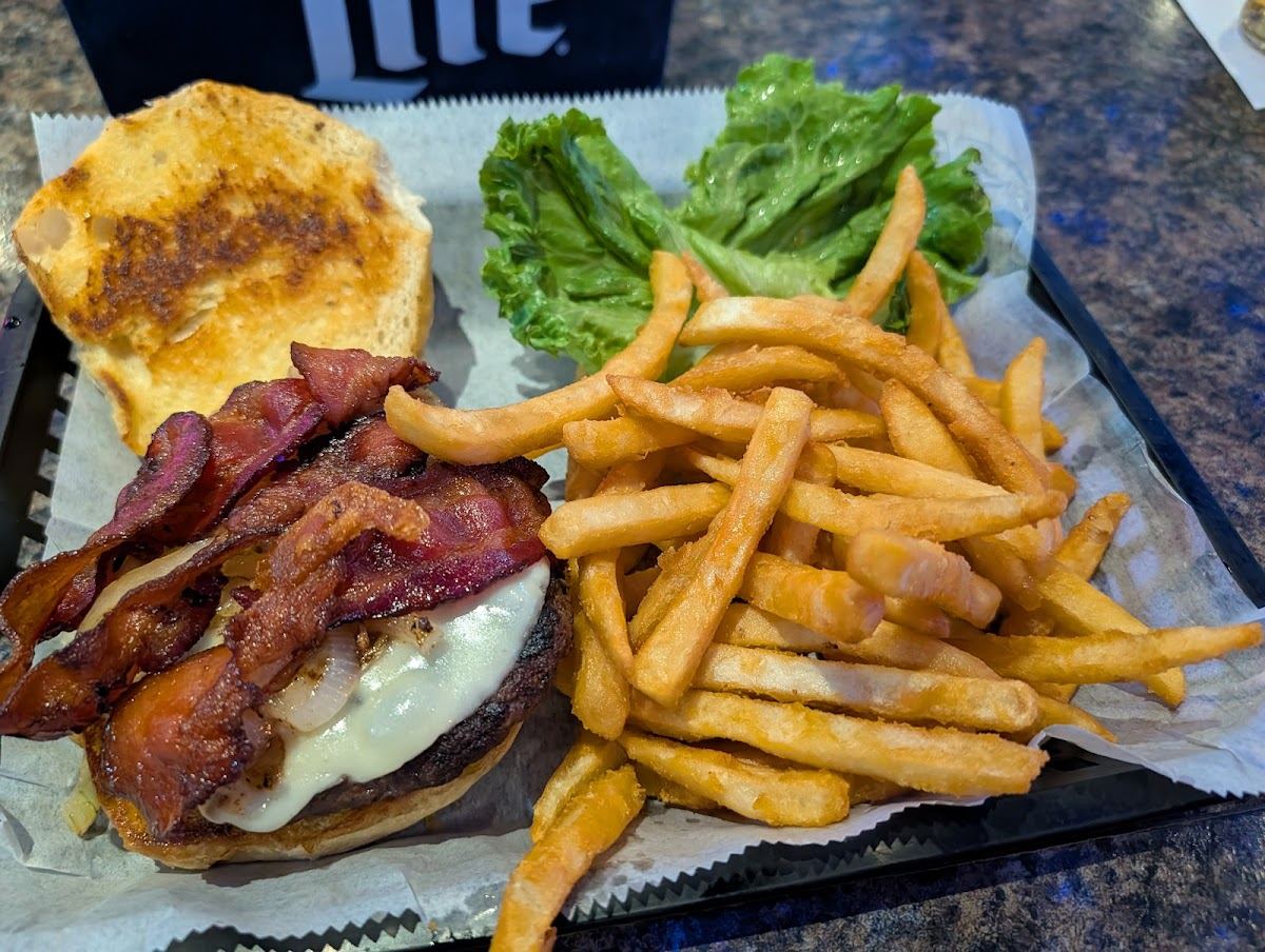 Dirty Dime Tavern