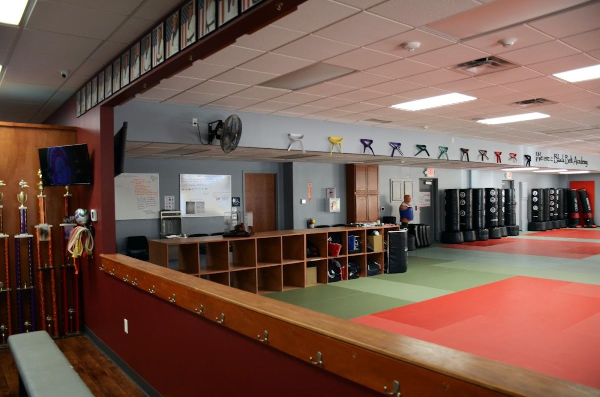 J.K. Lee Black Belt Academy - Fox Point