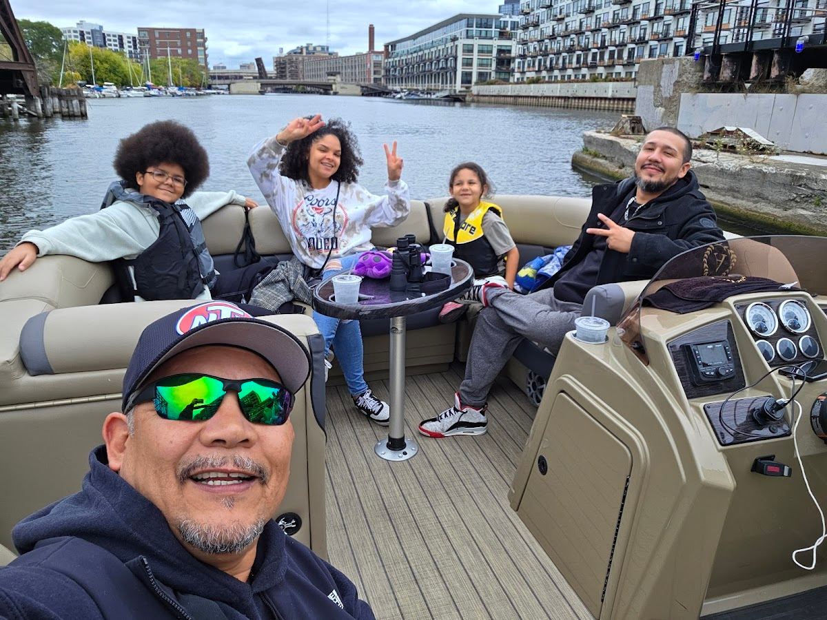 MKE Luxury Lake Tours