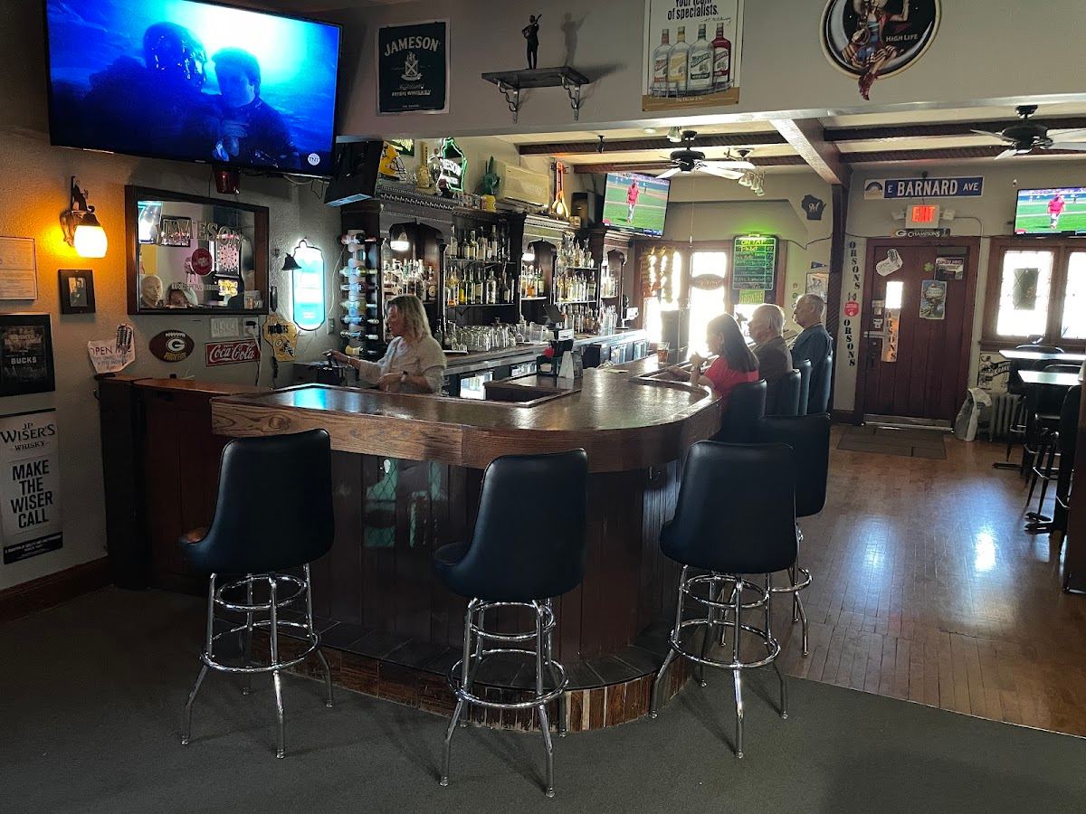 Orson's Saloon