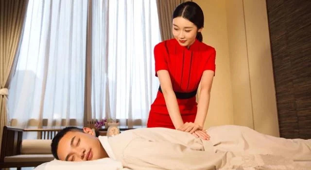 696 AA massage