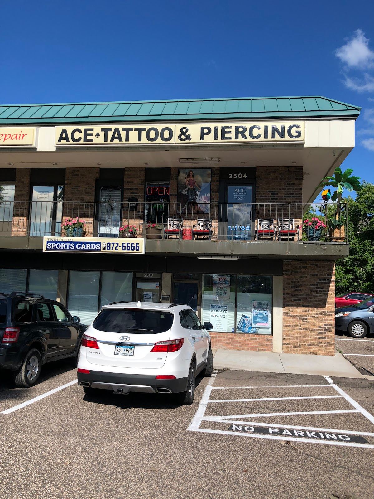 Ace Tattoo & Piercing