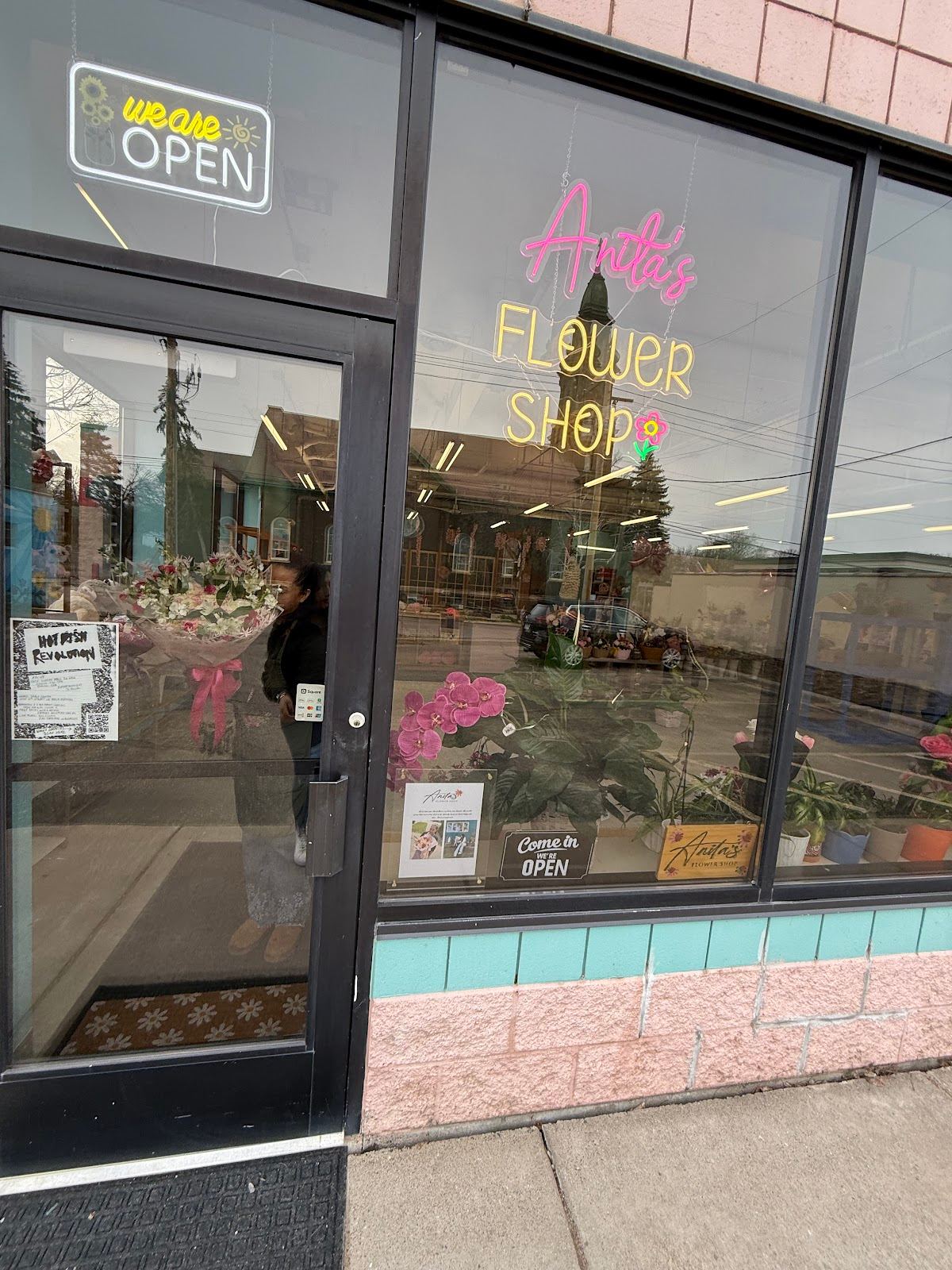 Anita’s Flowers shop