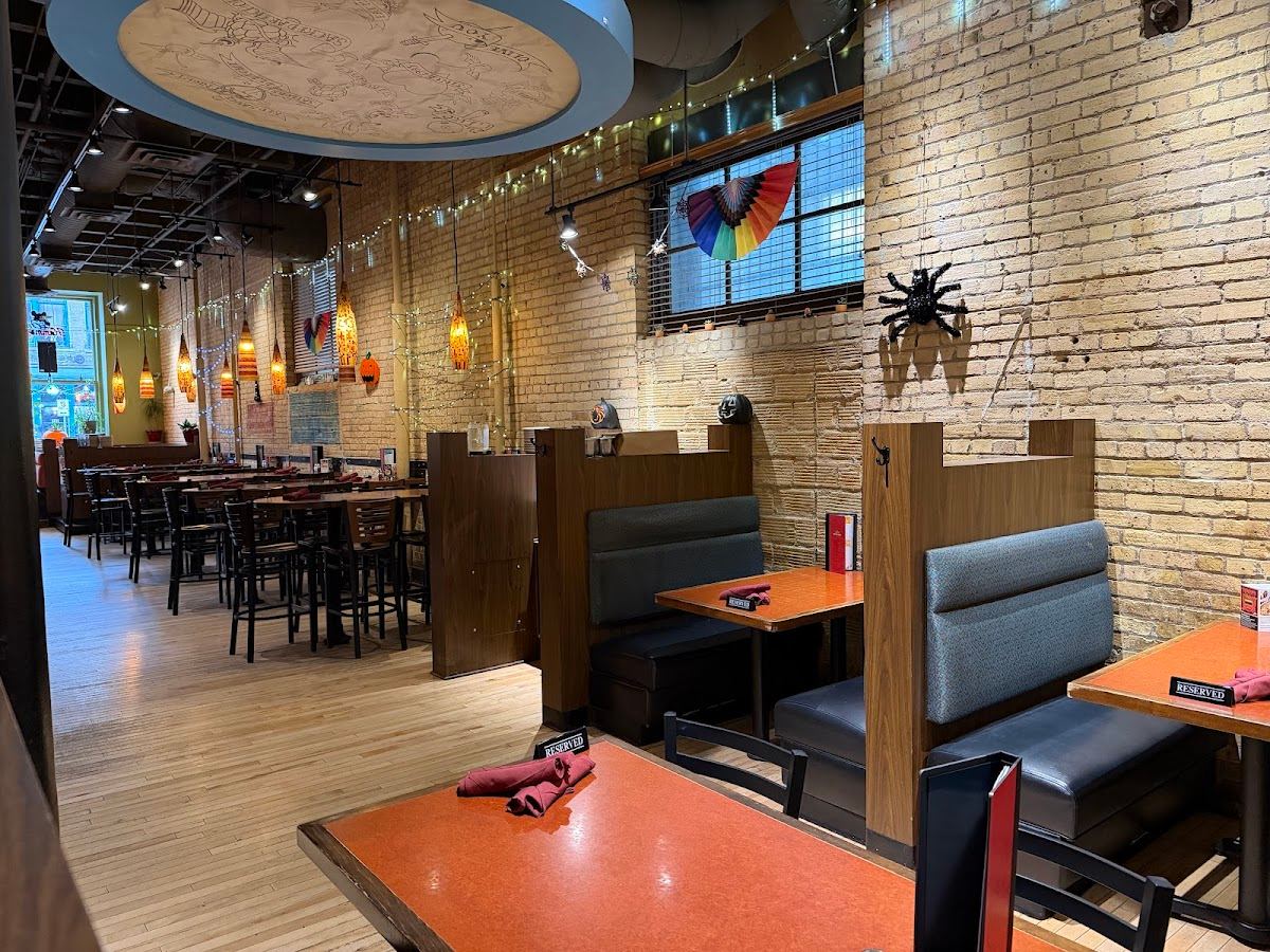 Pizza Lucé Downtown