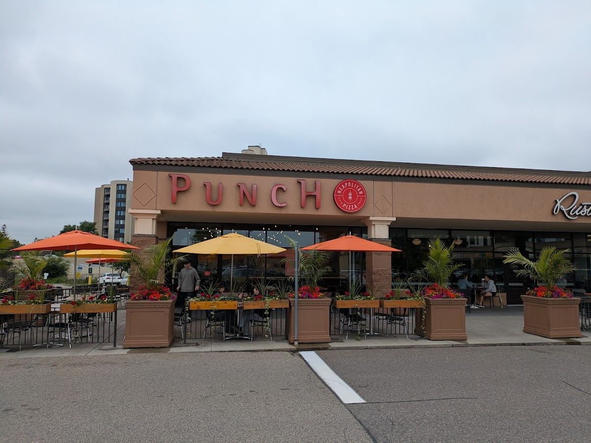 Punch Pizza Lake Street