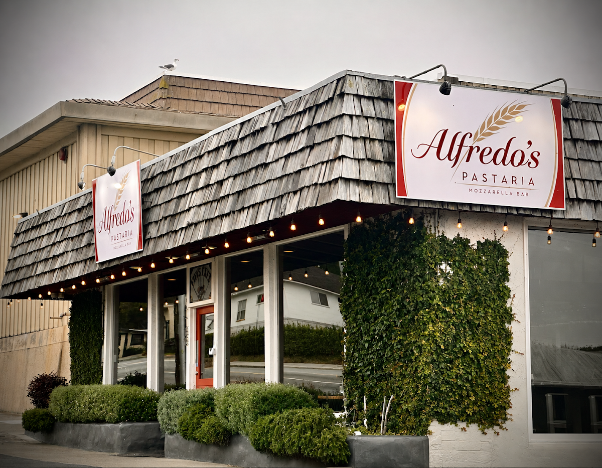Alfredo's Pastaria & Mozzarella Bar