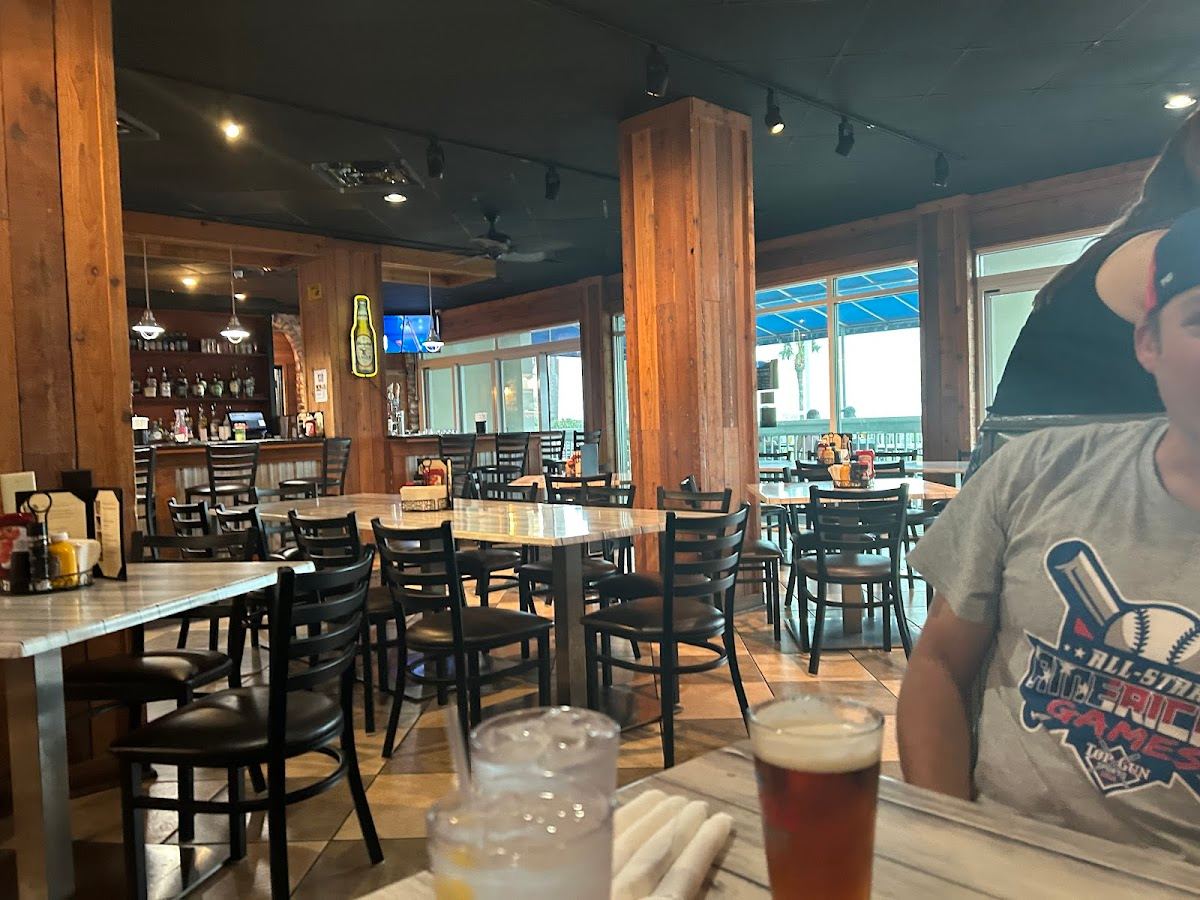 Captain's Cafe