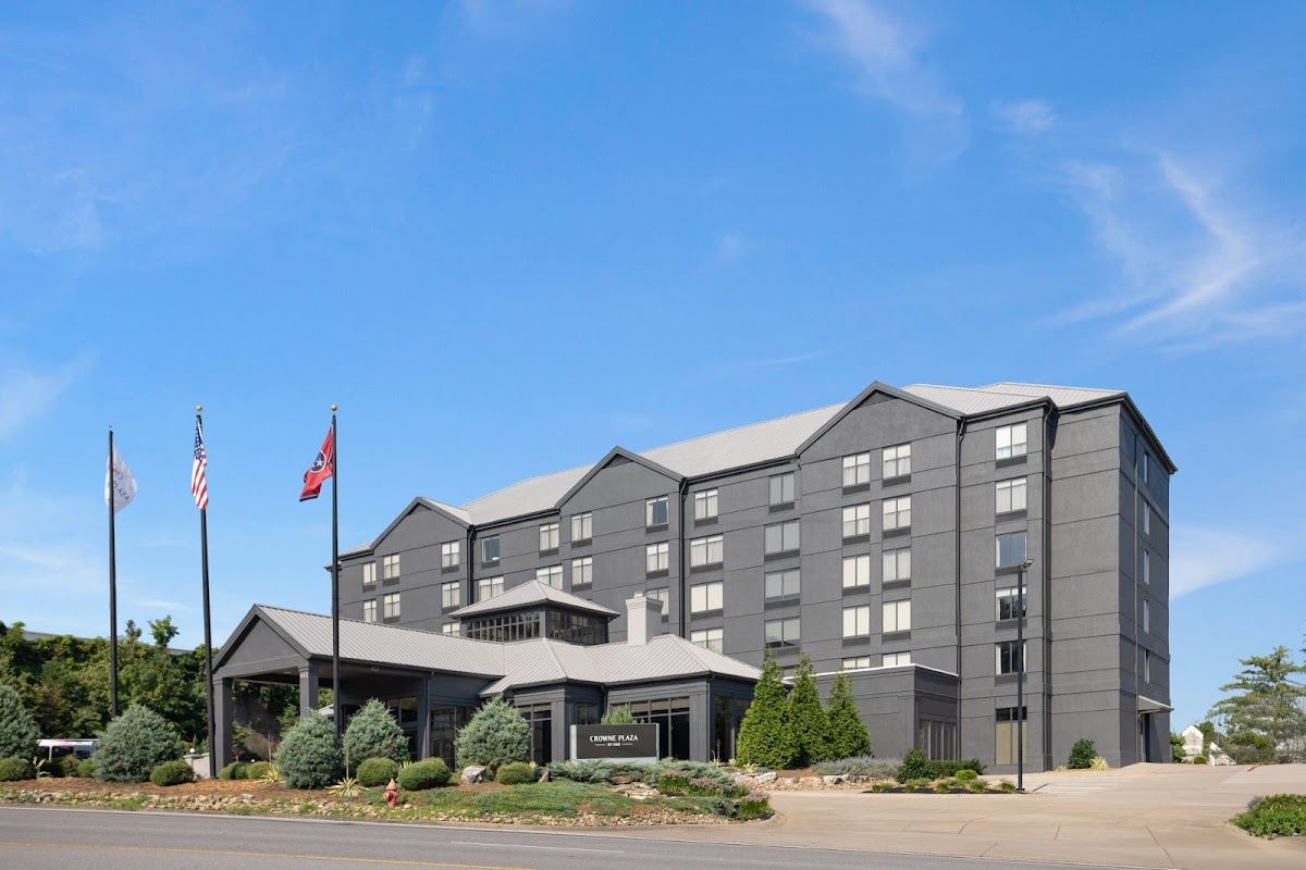 Crowne Plaza Nashville Airport by IHG