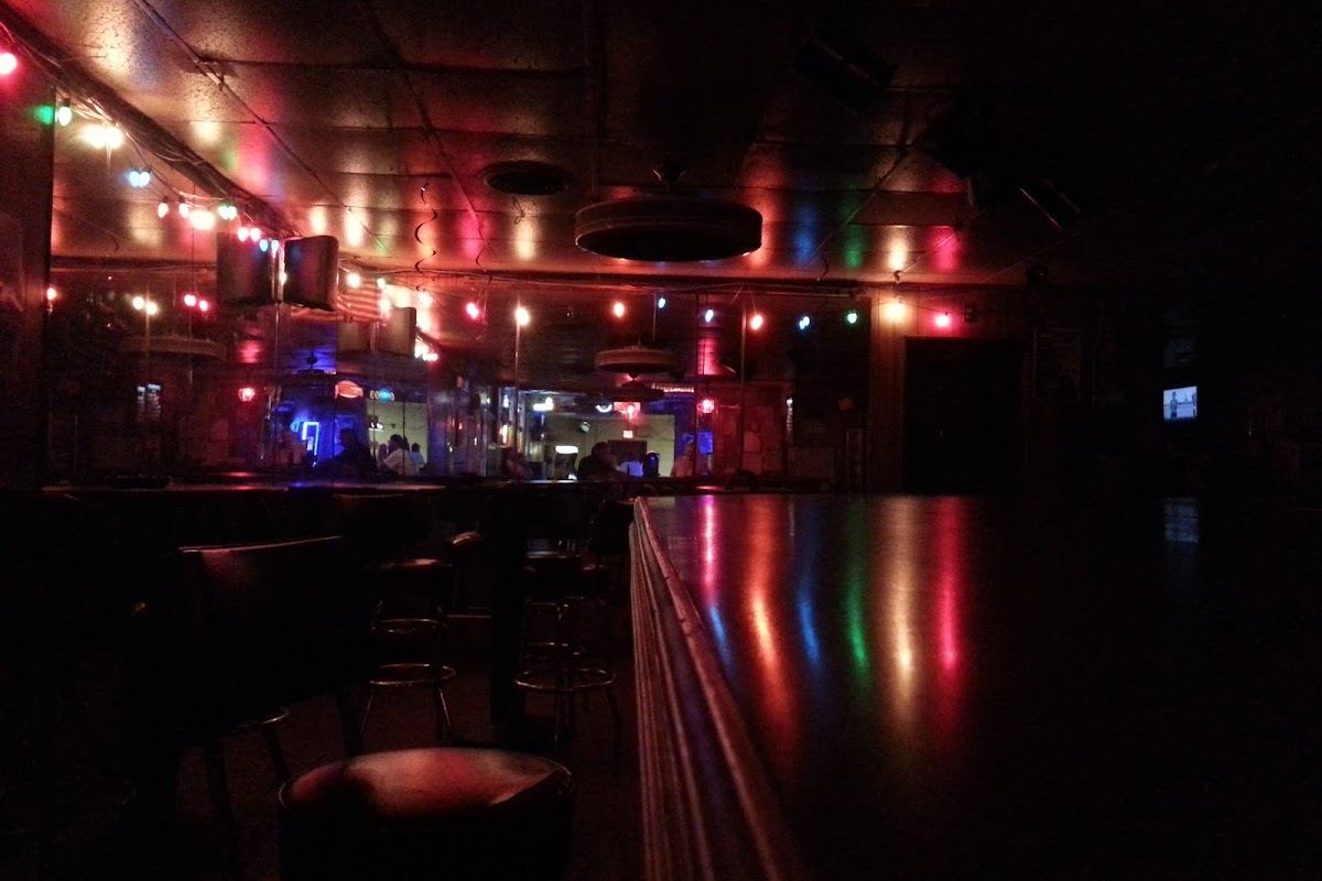 Daniela's Bar And Grill