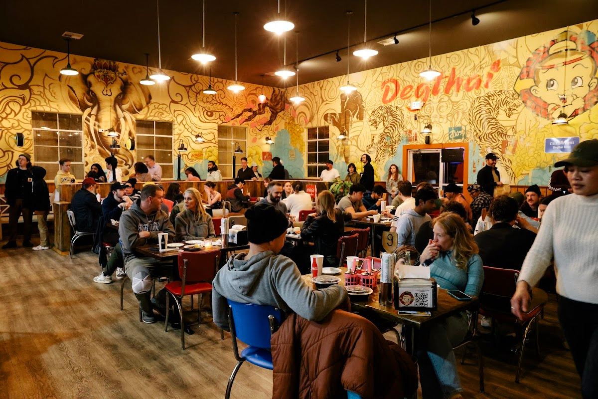 Degthaistreetfood LLC