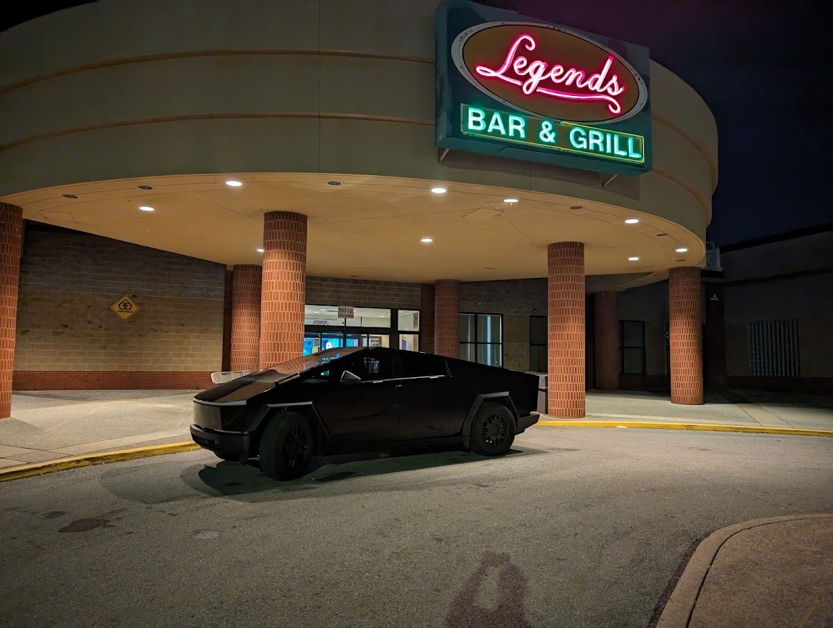 Legends Bar & Grill
