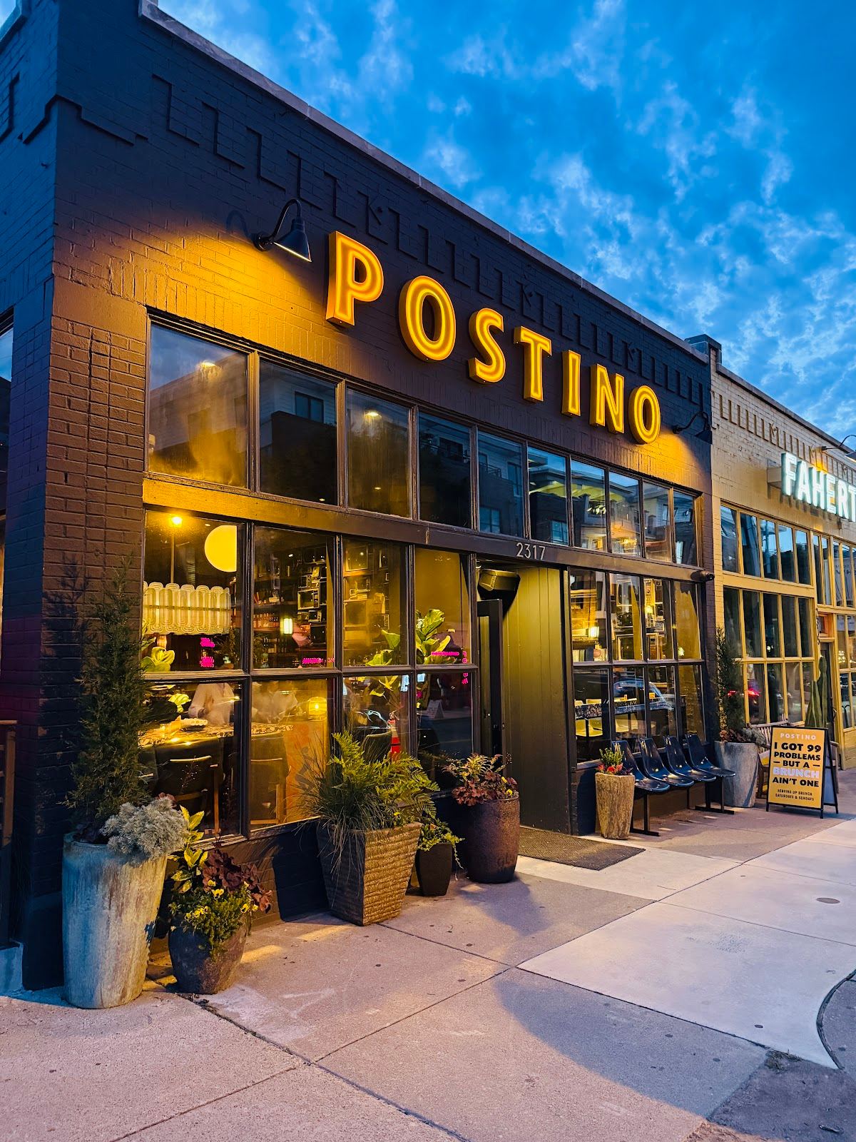 Postino 12 South