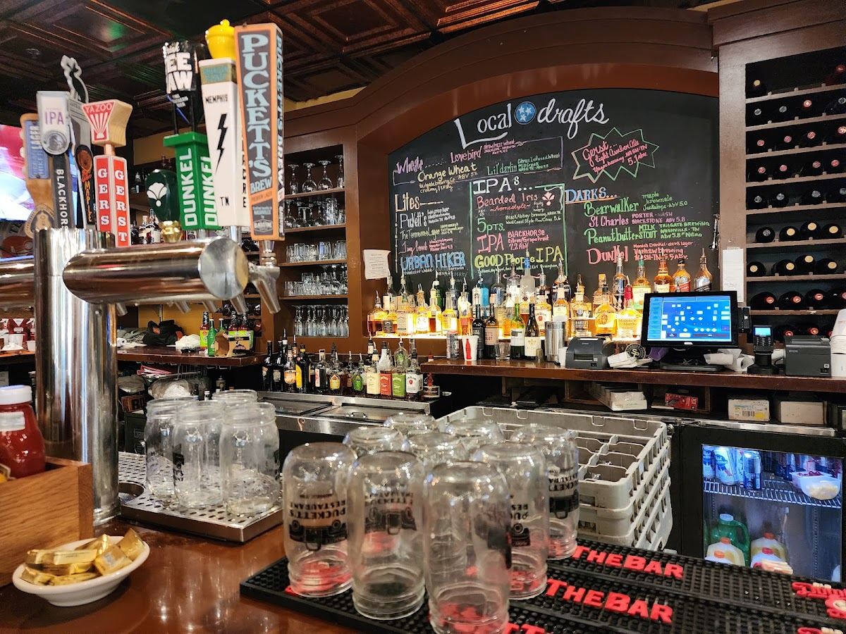 Puckett's Restaurant