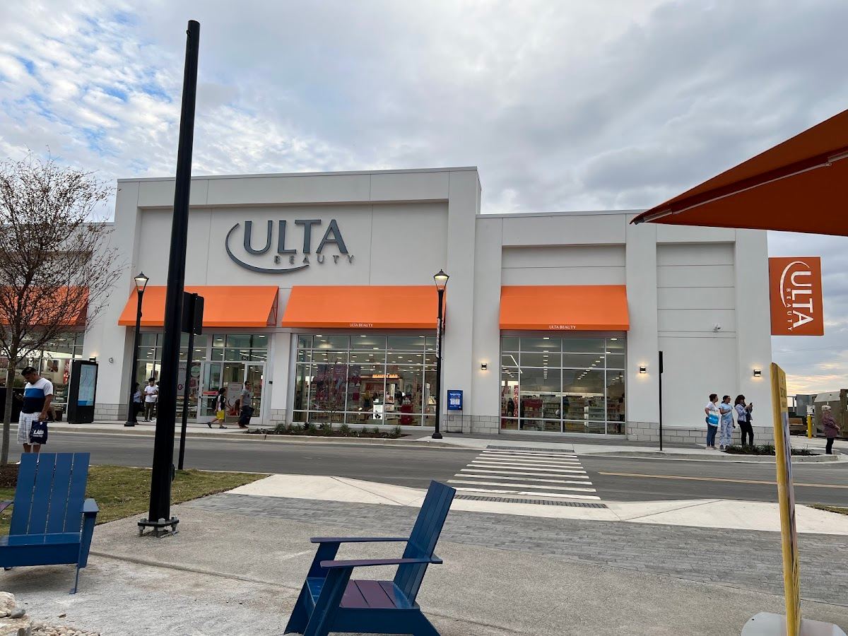Tanger Outlets Nashville