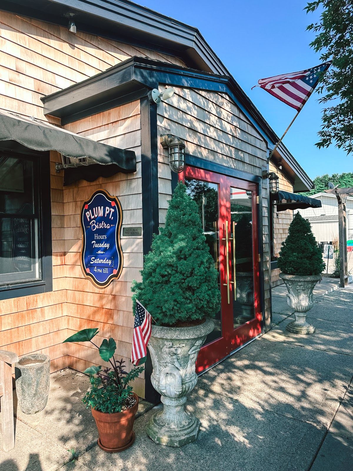Plum Pt. Bistro
