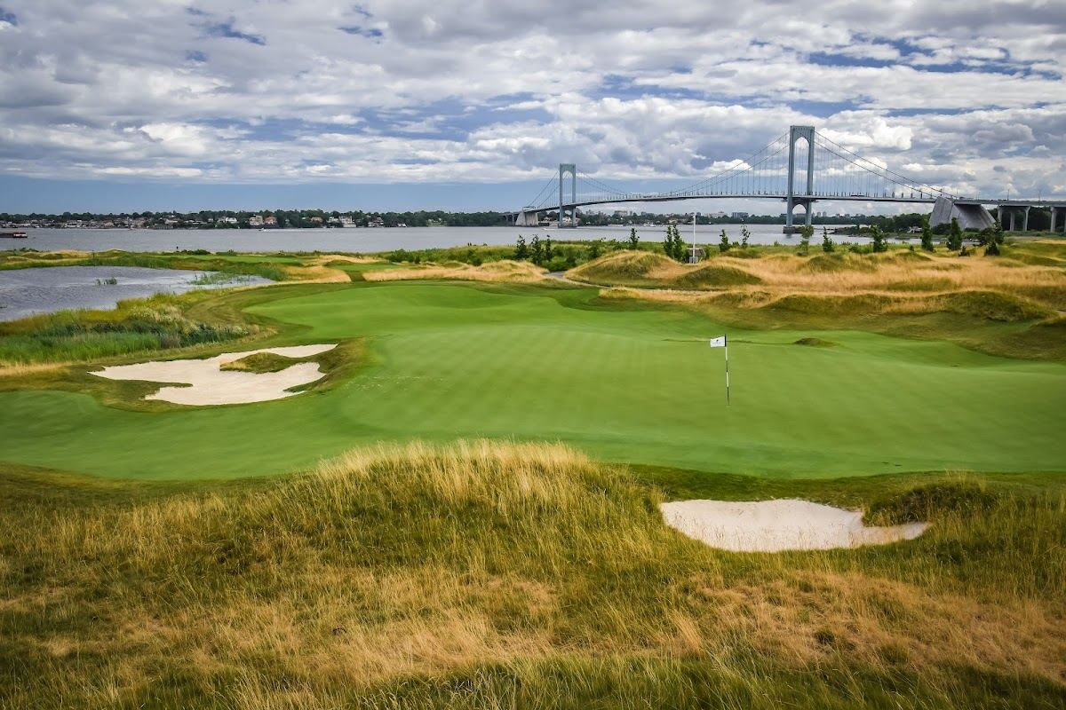 Bally's Golf Links