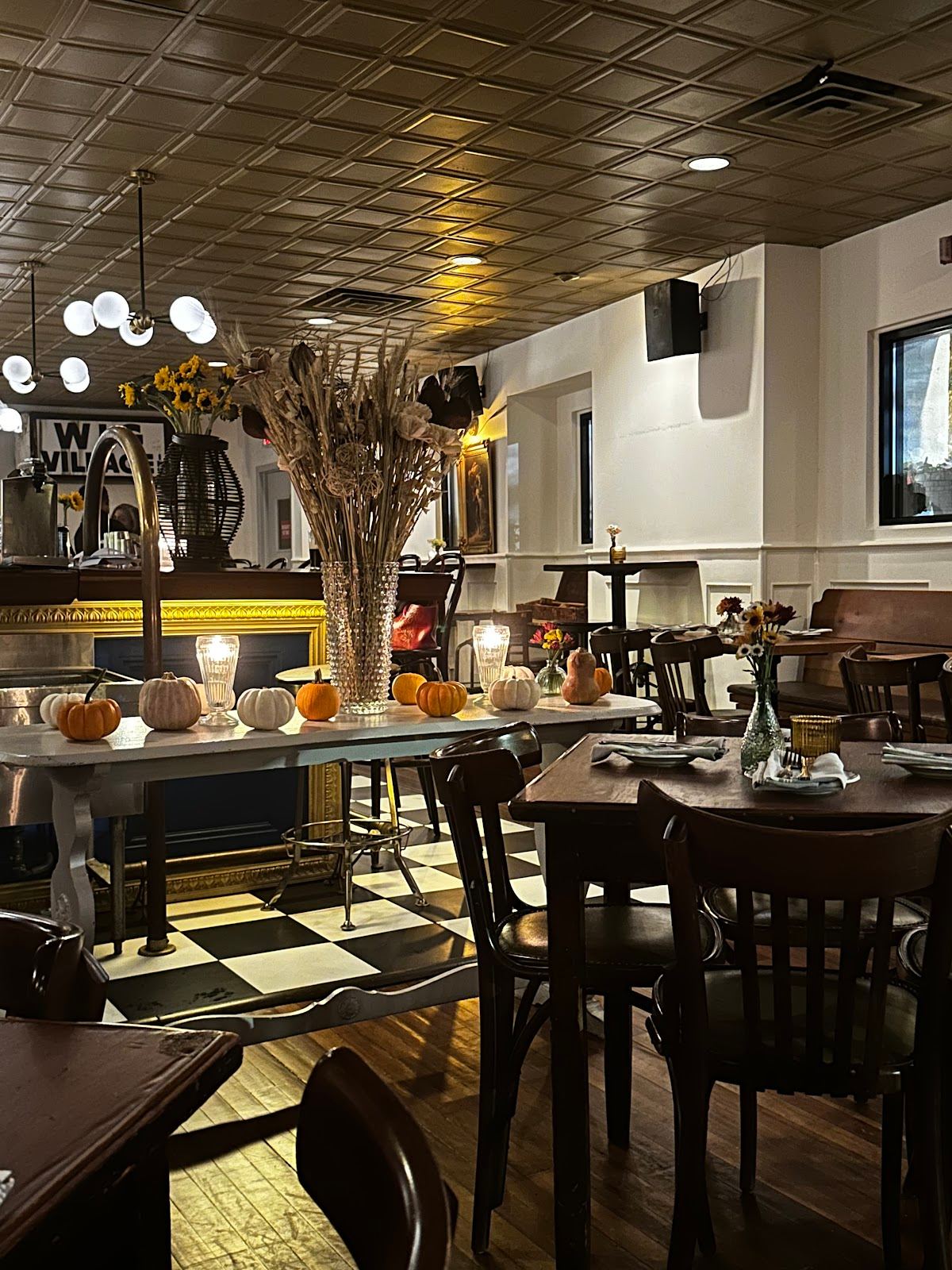 Burke's Tavern