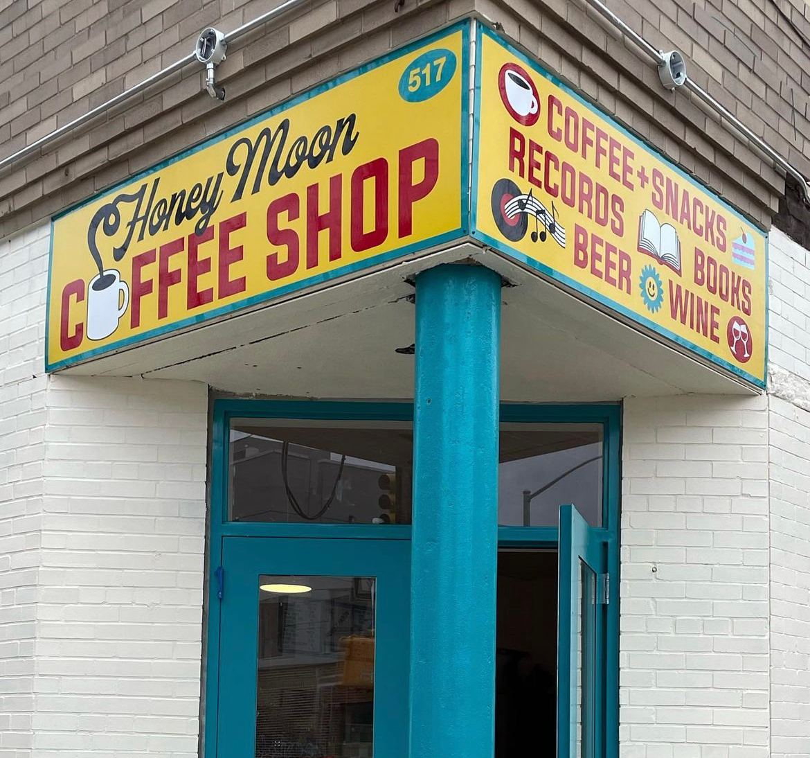 Honey Moon Coffee Shop