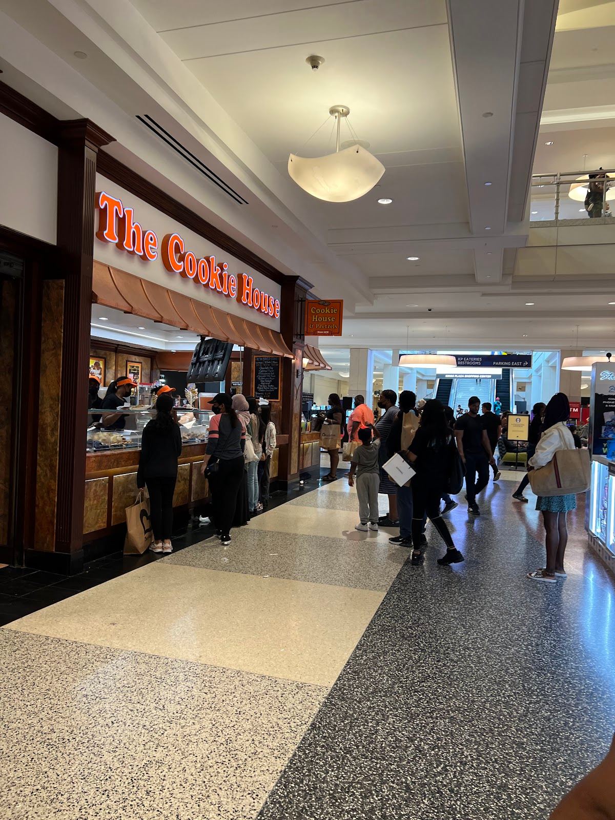 Kings Plaza Shopping Center