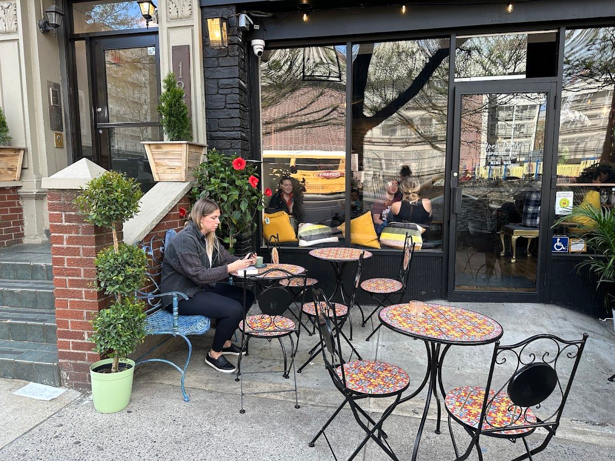 Sipsteria Morningside