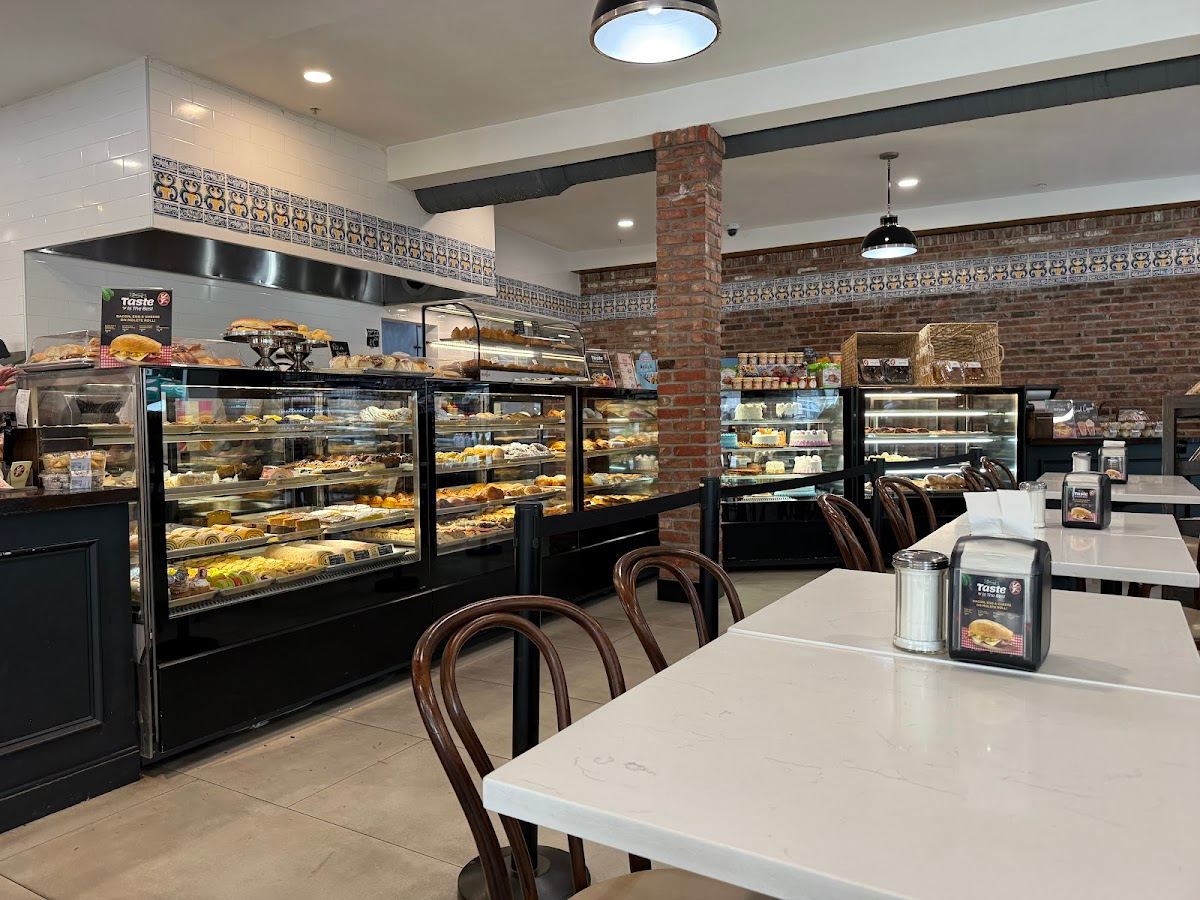 Teixeira's Bakery